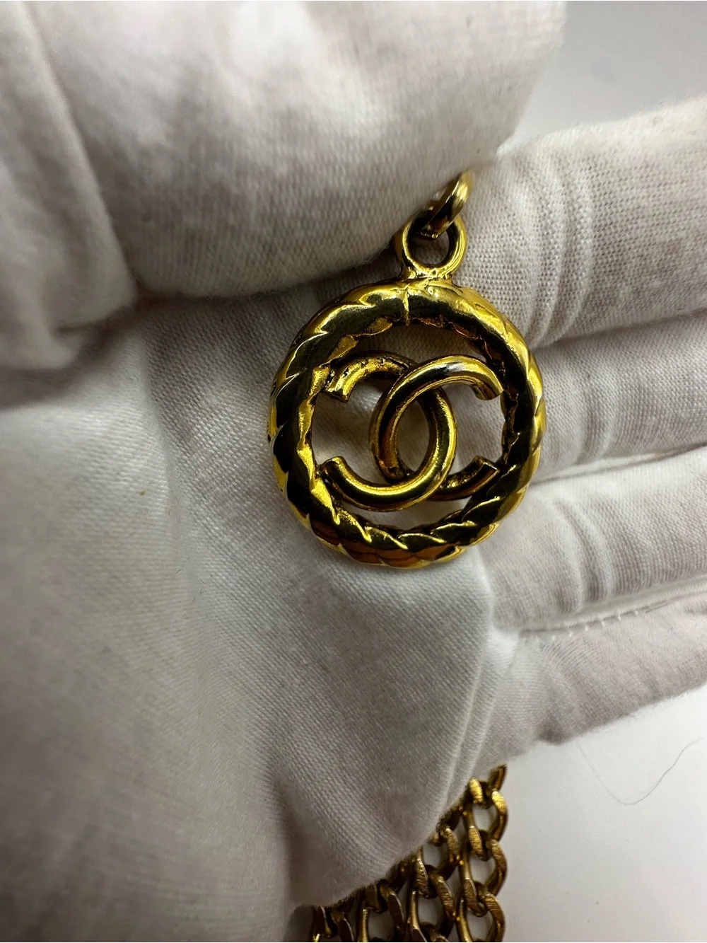 CHANEL vintage layered